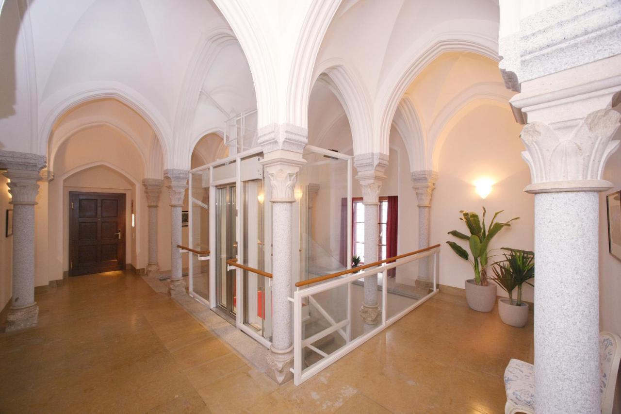 Schlossresidenz Fischhorn Bruck an der Grossglocknerstrasse Bagian luar foto
