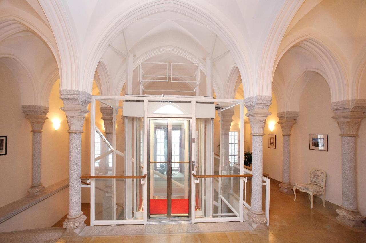 Schlossresidenz Fischhorn Bruck an der Grossglocknerstrasse Bagian luar foto